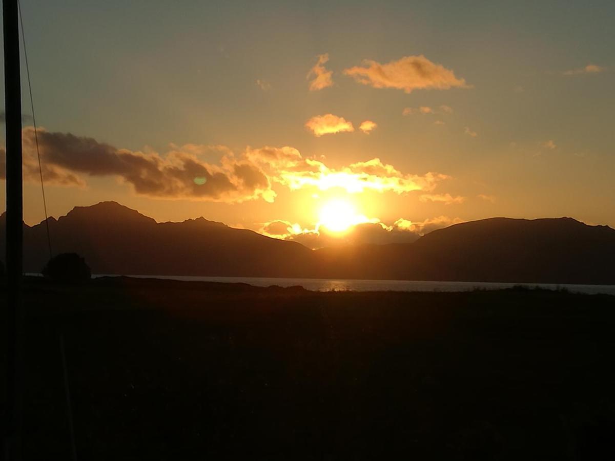 Midnattsolveien 3158,Sommarhusstrand Laukvik Lofoten Norway Exterior foto
